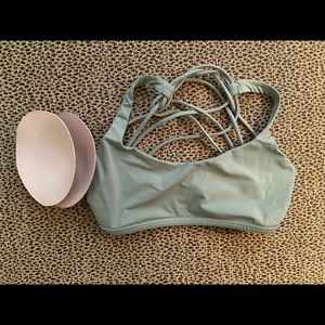 Lululemon Free to Be - Wild